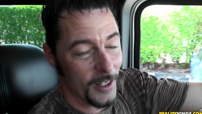 We pulled yon to get some vapour and we saw Tacori gassing